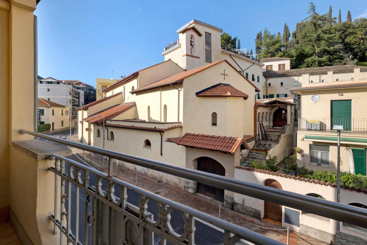 4 Passi Mare Apartment Finale Ligure Exterior photo